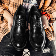 Brogue Men's Shoes British Style Breathable Retro Leather Business Thick Sole White Casual Shoes