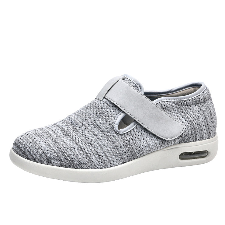 Summer and autumn styles with added fat and widened elderly shoes
